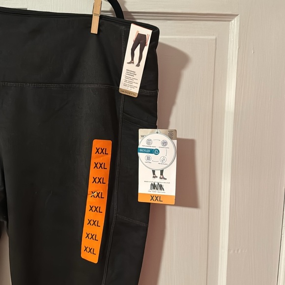 Mondetta NWT Ladies Brushed Jacquard Black Leggings Size XXL item # 1528281 - Picture 2 of 11